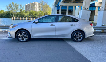 
									2020 Kia Forte LXS full								